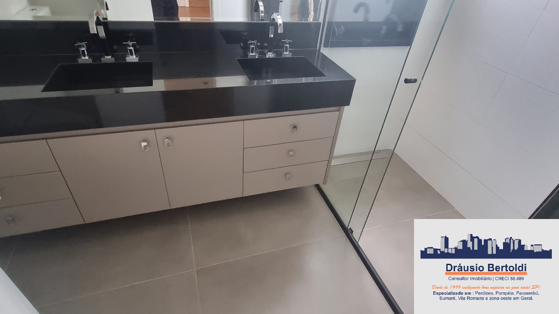 Apartamento à venda com 4 quartos, 206m² - Foto 36