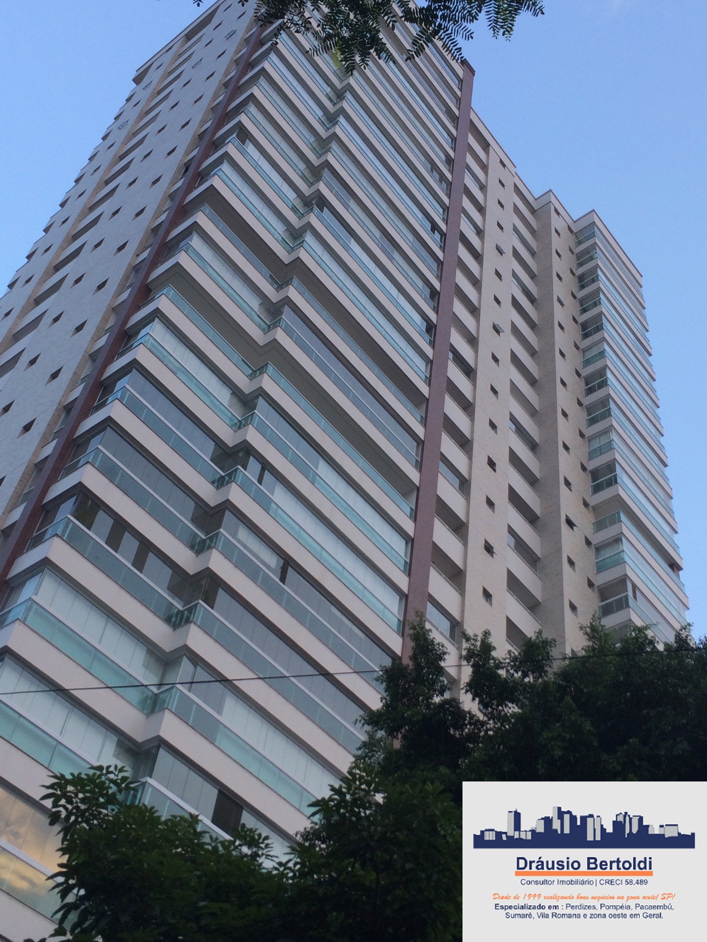 Apartamento, 4 quartos, 220 m² - Foto 1