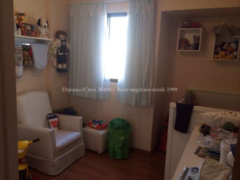 Apartamento à venda com 3 quartos, 101m² - Foto 9