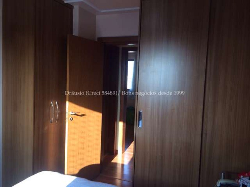 Apartamento à venda com 3 quartos, 101m² - Foto 11