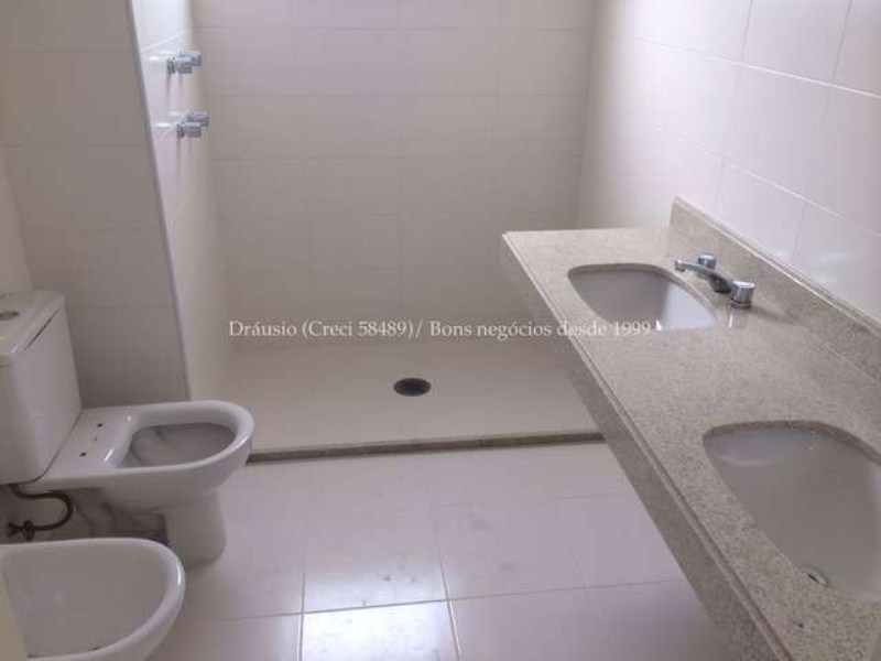 Apartamento à venda com 4 quartos, 185m² - Foto 12