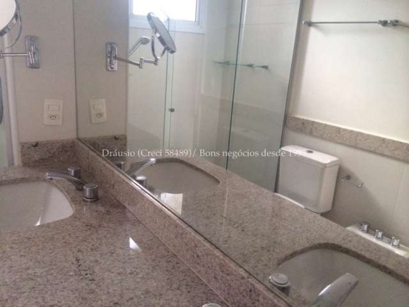 Apartamento à venda com 4 quartos, 220m² - Foto 9