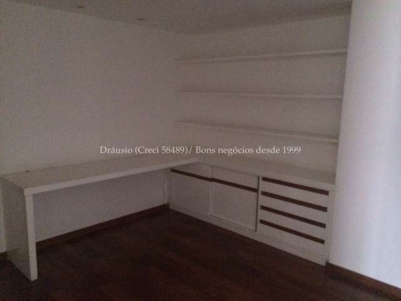 Apartamento à venda com 4 quartos, 220m² - Foto 12