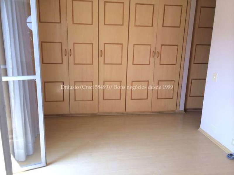 Apartamento à venda com 3 quartos, 115m² - Foto 9