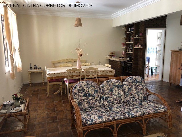 Casa de Condomínio à venda com 3 quartos, 220m² - Foto 4