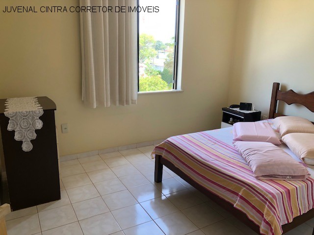 Casa de Condomínio à venda com 3 quartos, 220m² - Foto 18