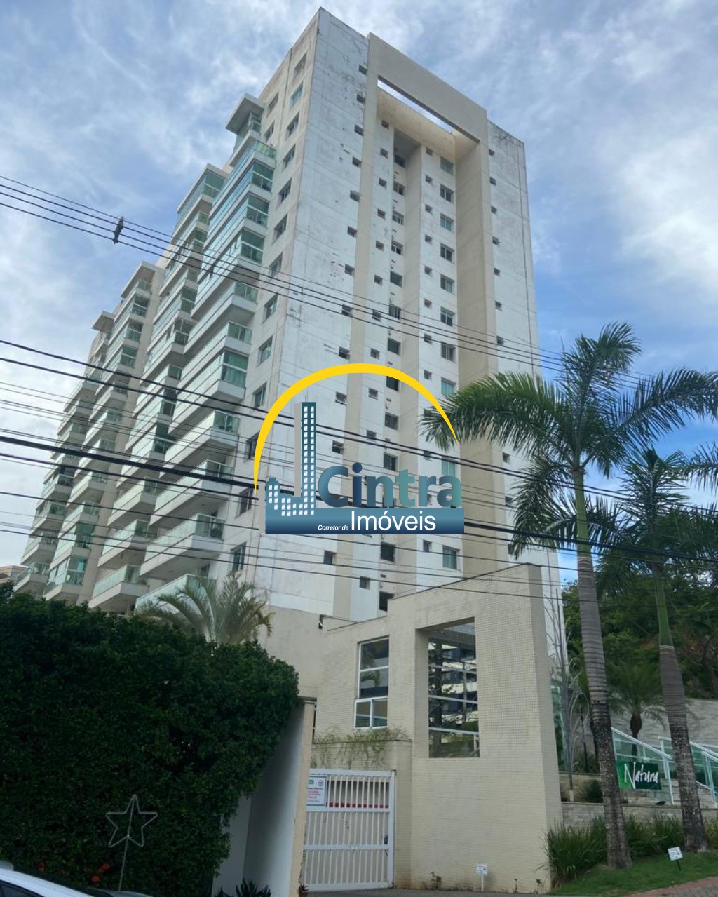 Apartamento para alugar com 2 quartos, 80m² - Foto 1