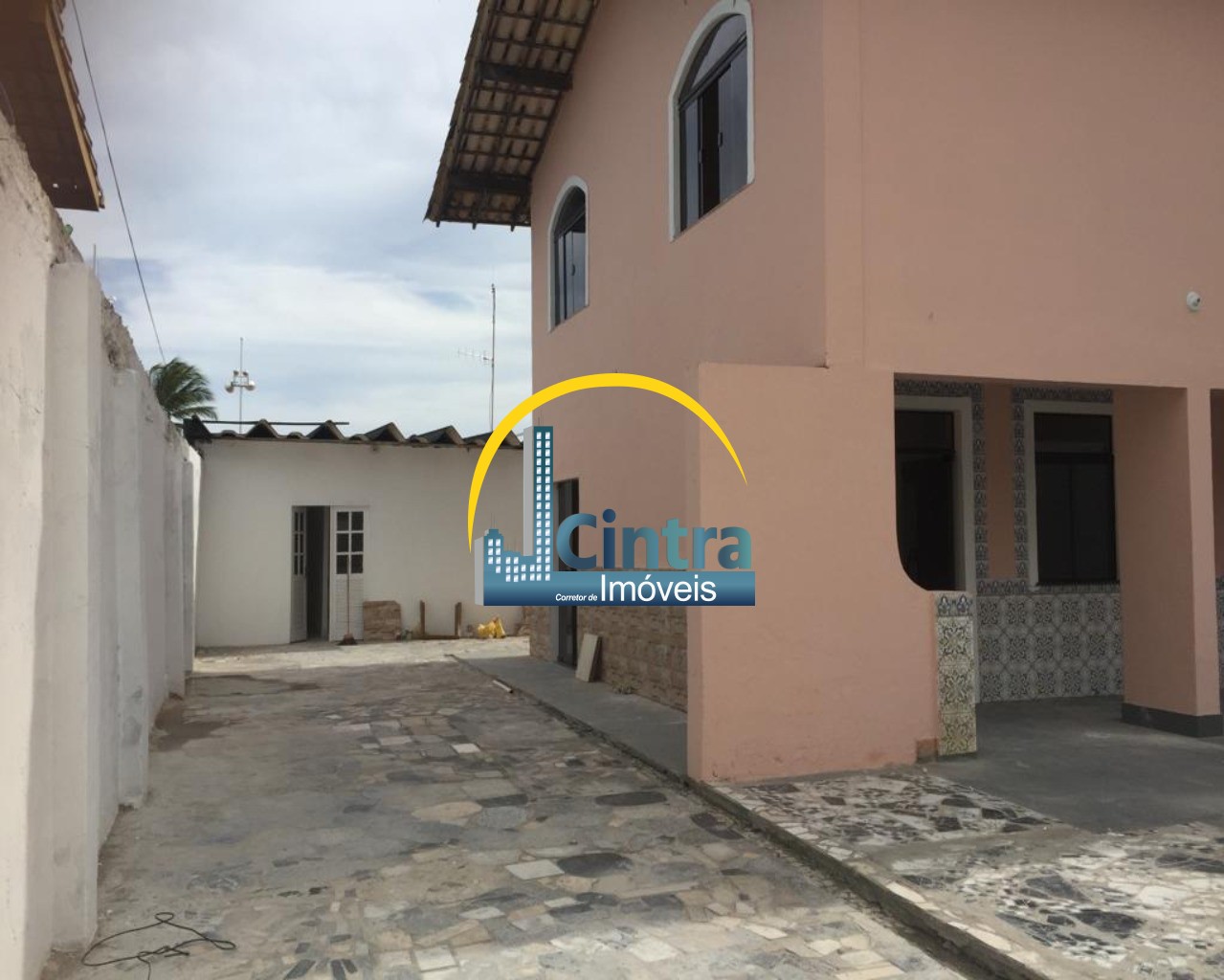 Prédio Inteiro à venda com 3 quartos, 152m² - Foto 1