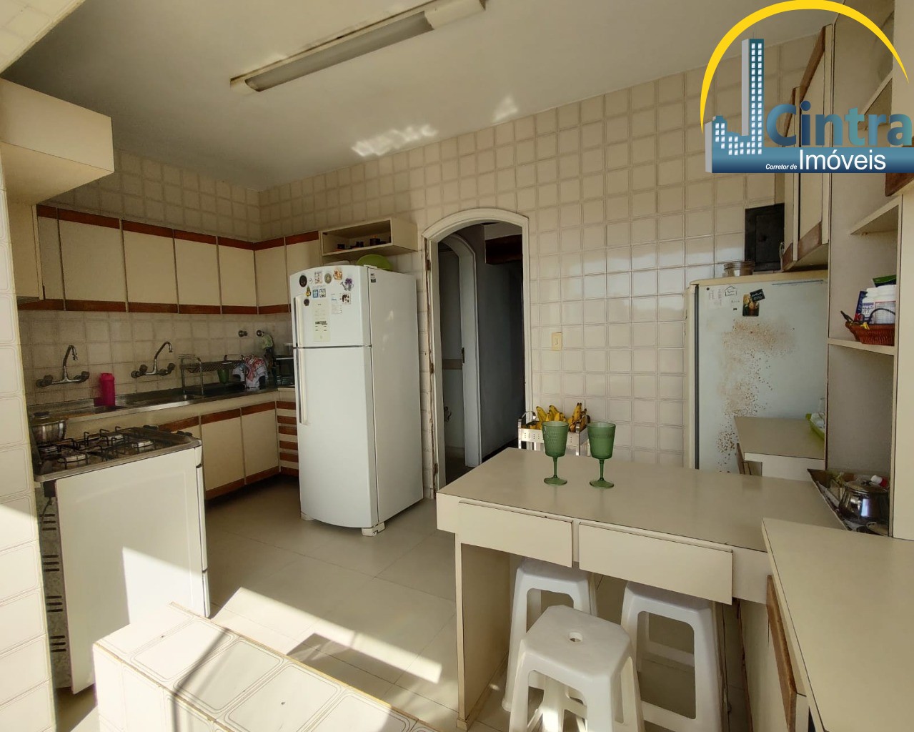 Apartamento à venda com 4 quartos, 236m² - Foto 10