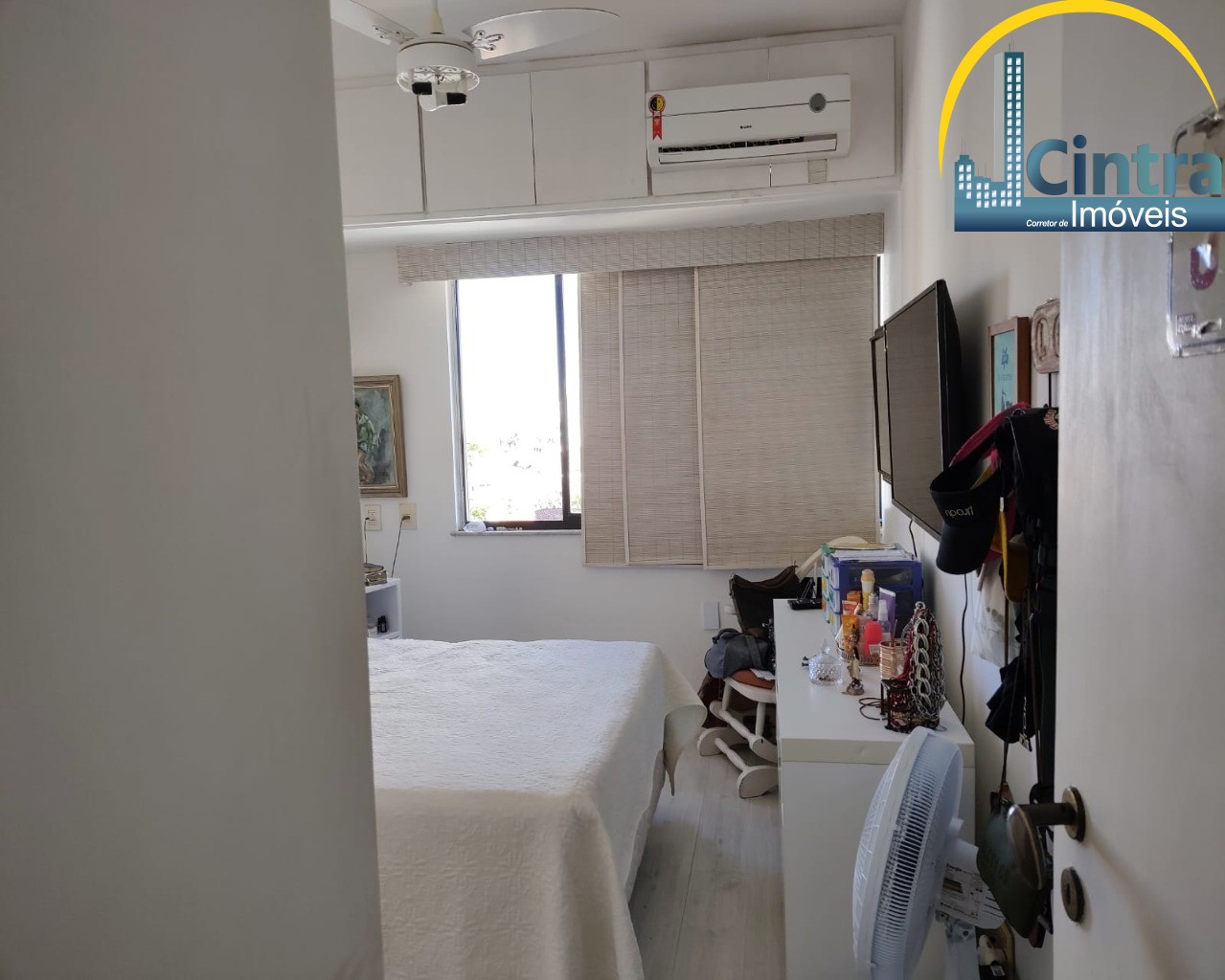 Apartamento à venda com 4 quartos, 236m² - Foto 18