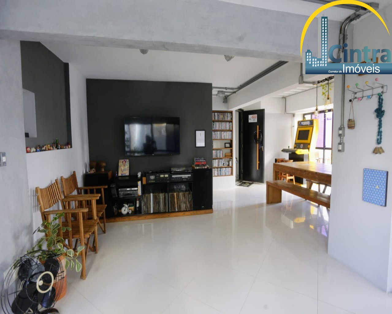 Cobertura à venda com 4 quartos, 240m² - Foto 11