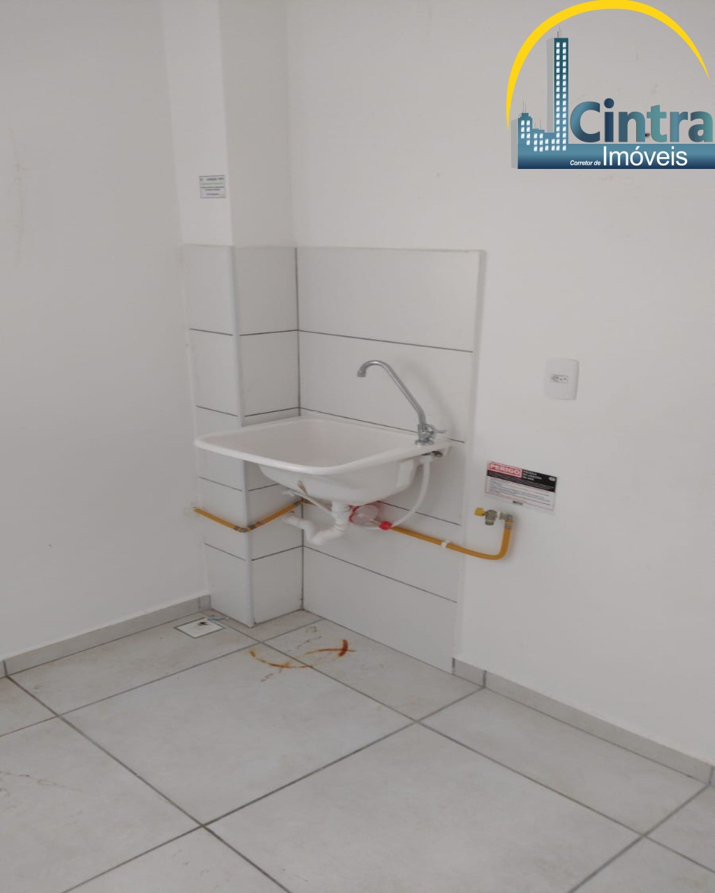 Apartamento para alugar com 2 quartos, 55m² - Foto 9