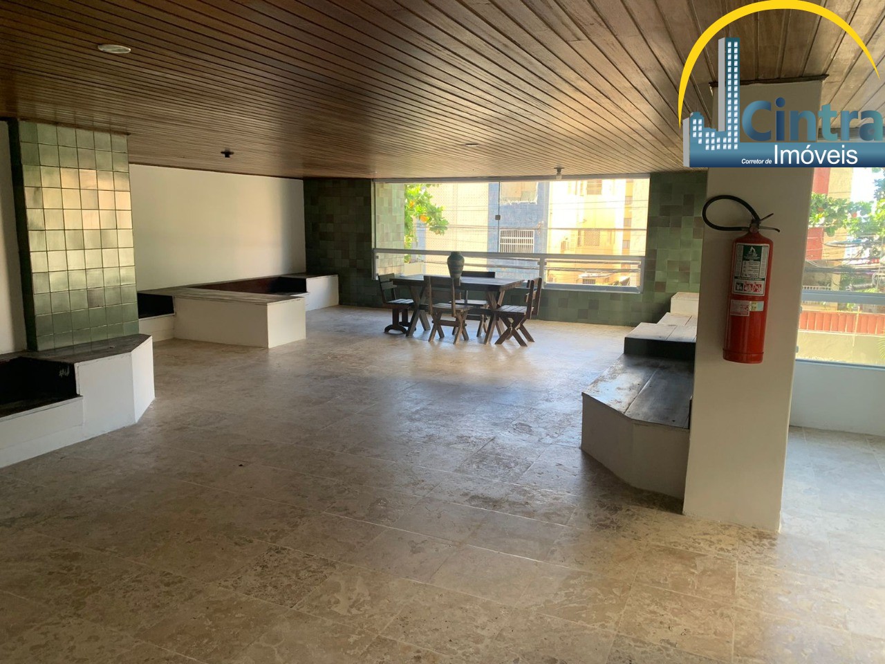 Apartamento à venda com 3 quartos, 130m² - Foto 17