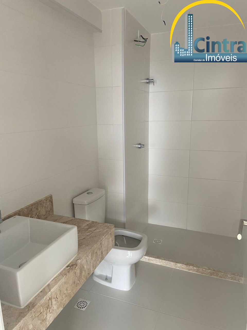 Apartamento à venda com 2 quartos, 70m² - Foto 9