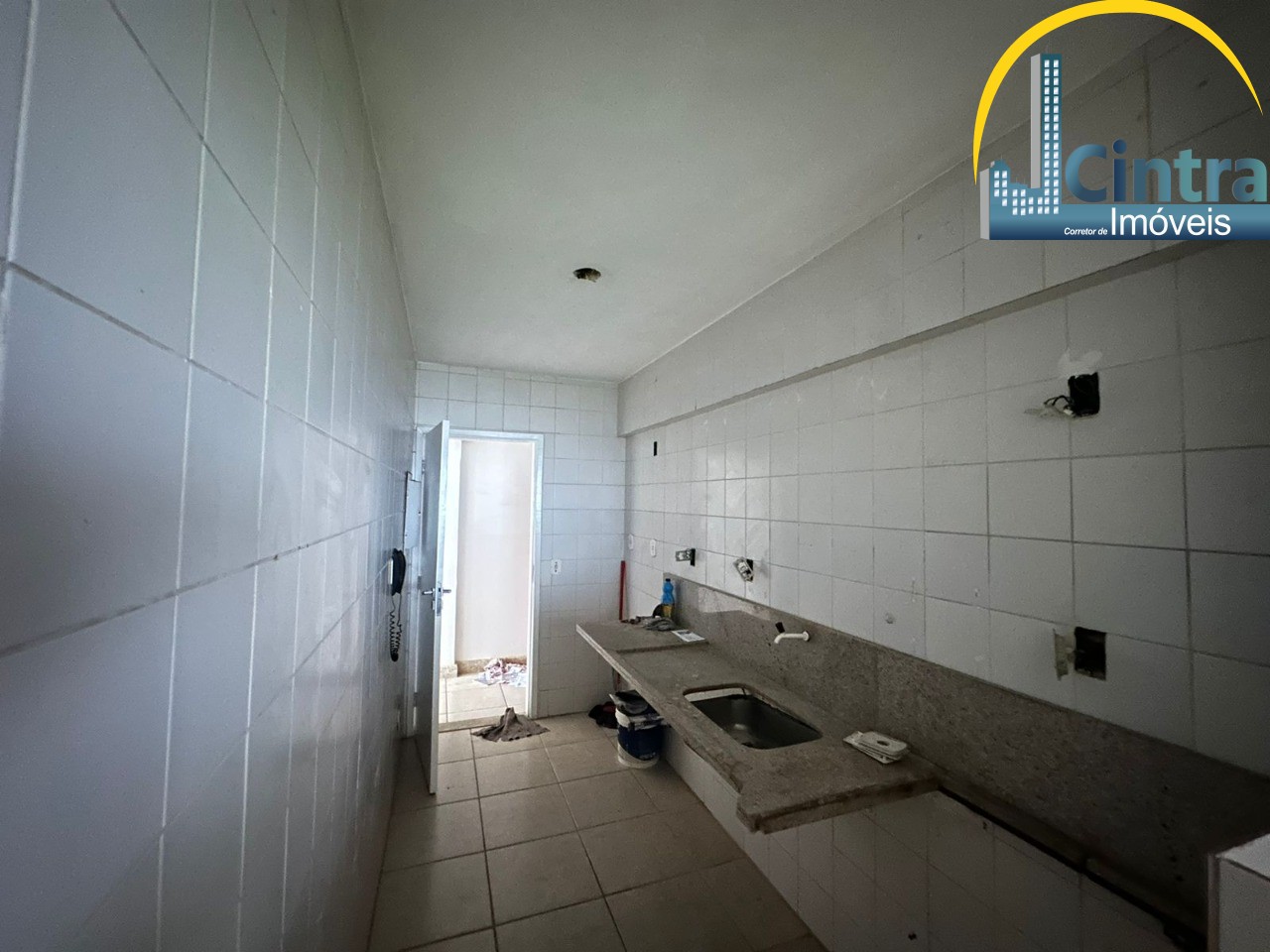 Apartamento à venda com 4 quartos, 155m² - Foto 8