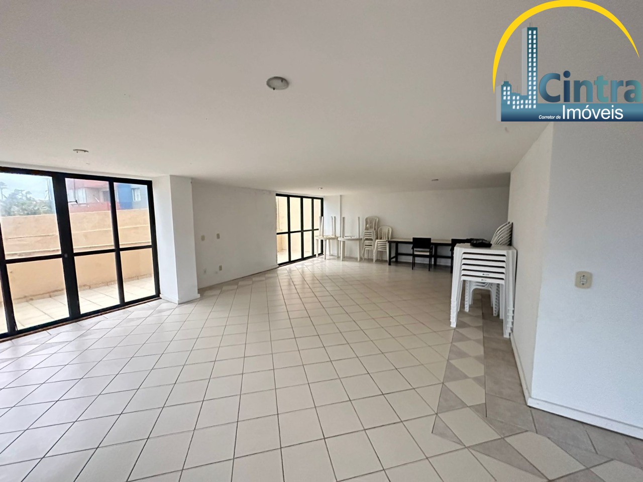 Apartamento à venda com 4 quartos, 155m² - Foto 3