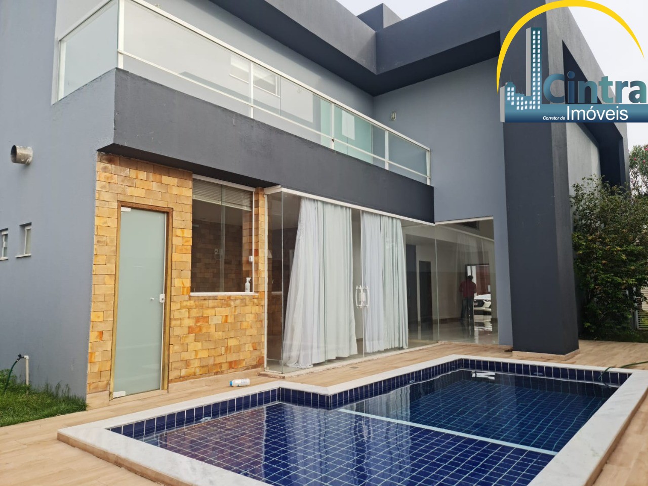 Casa de Condomínio à venda com 3 quartos, 386m² - Foto 2