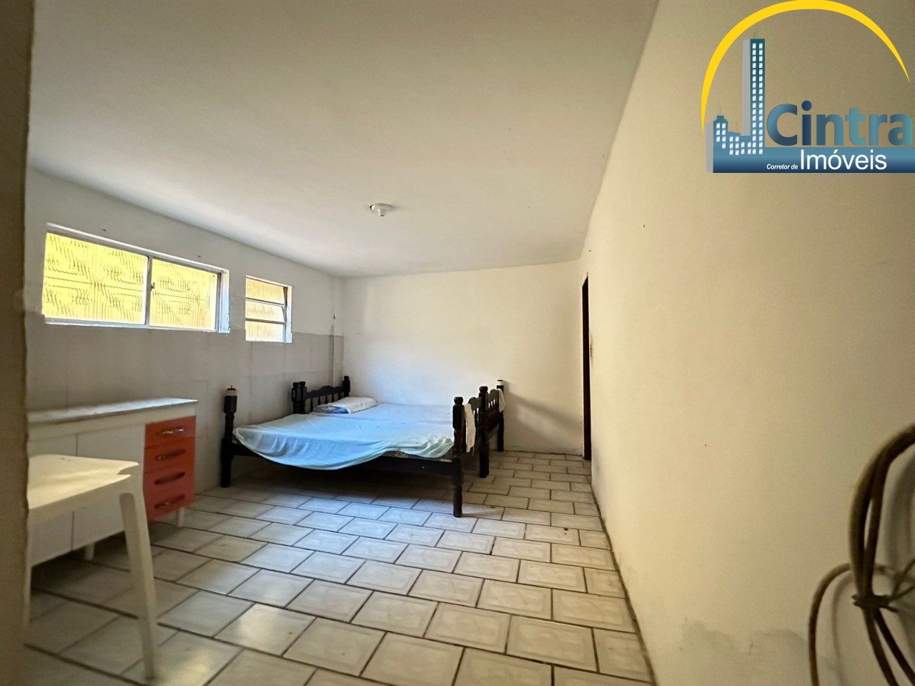 Casa à venda com 4 quartos, 350m² - Foto 9