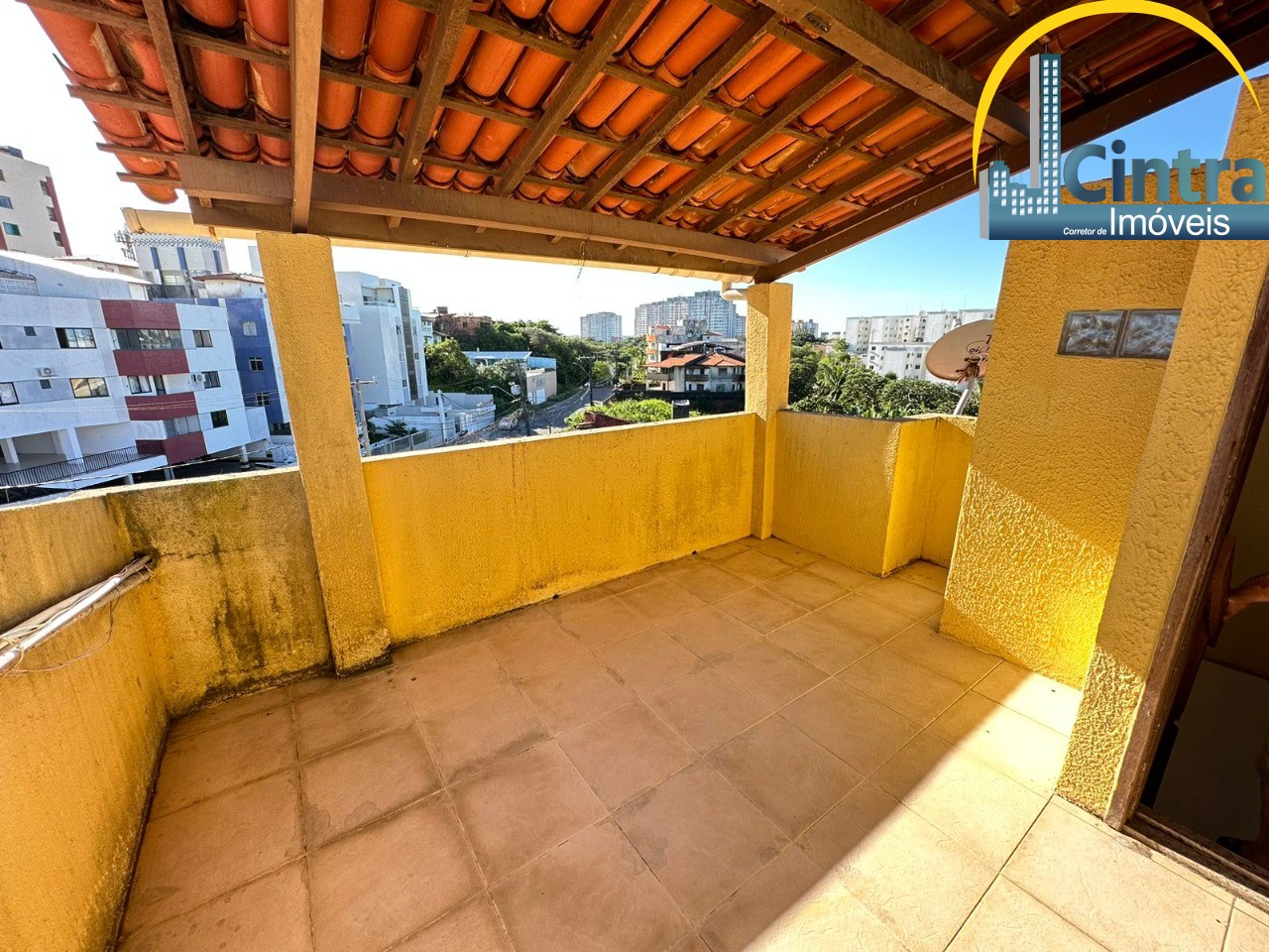 Casa à venda com 4 quartos, 350m² - Foto 11