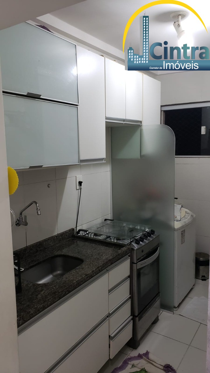 Apartamento à venda com 3 quartos, 75m² - Foto 4