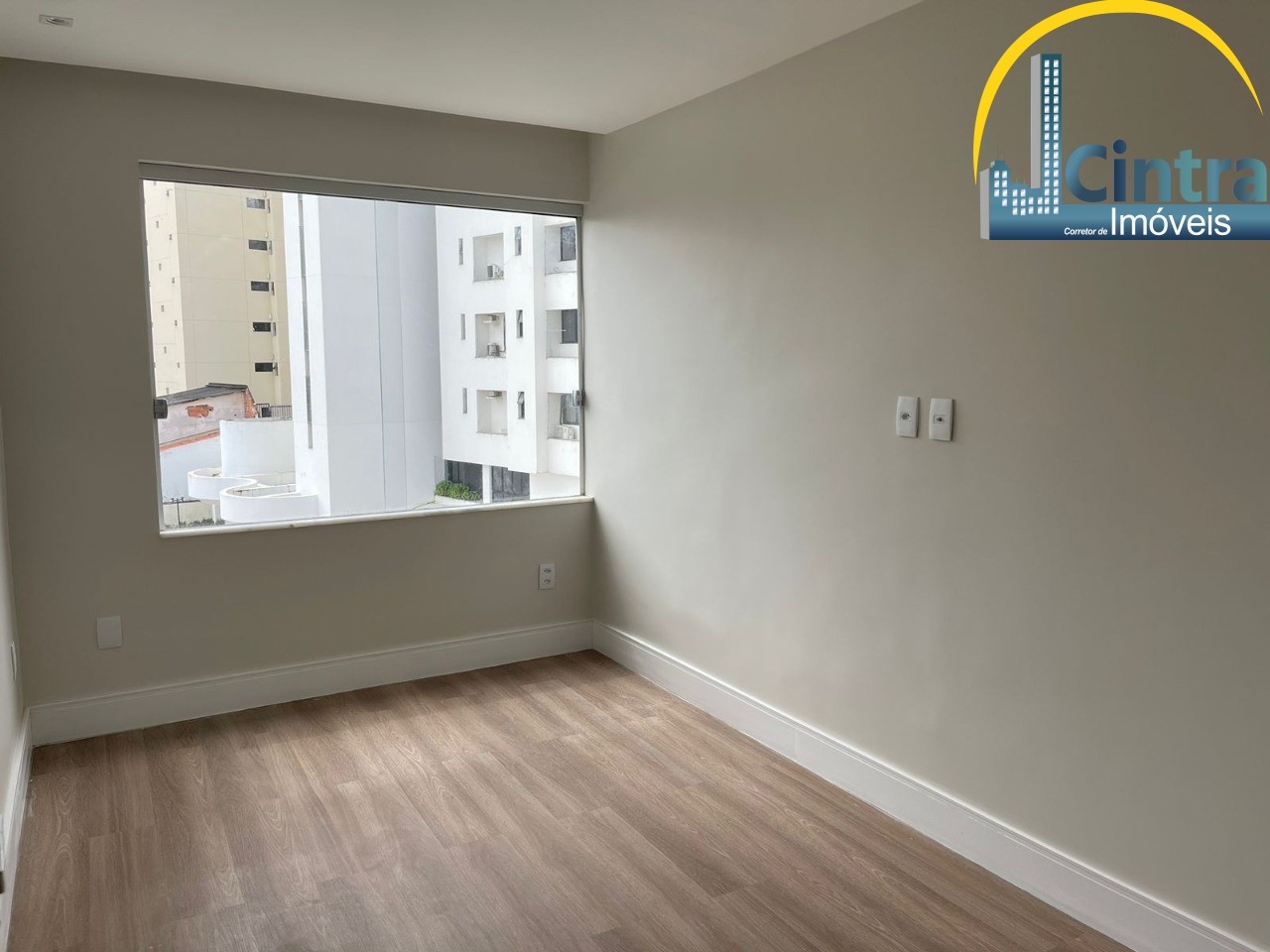 Apartamento à venda com 3 quartos, 143m² - Foto 13