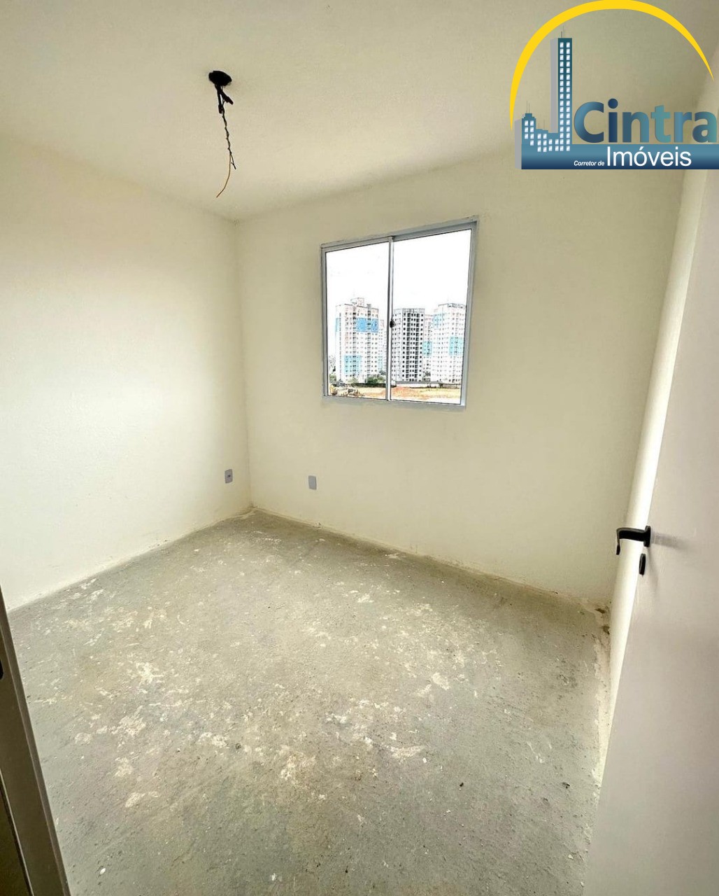 Apartamento à venda com 2 quartos, 41m² - Foto 2