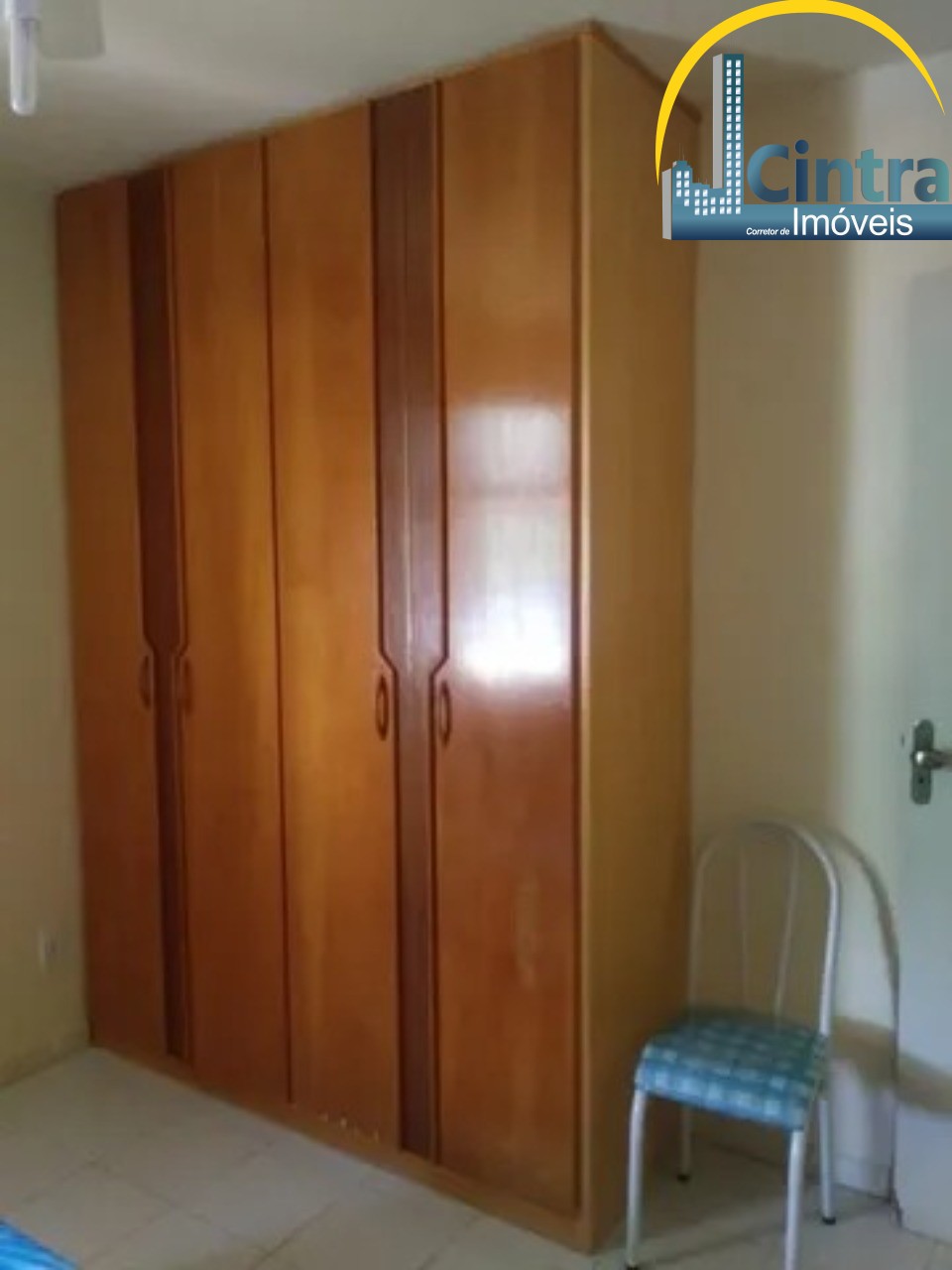 Apartamento à venda com 3 quartos, 90m² - Foto 3