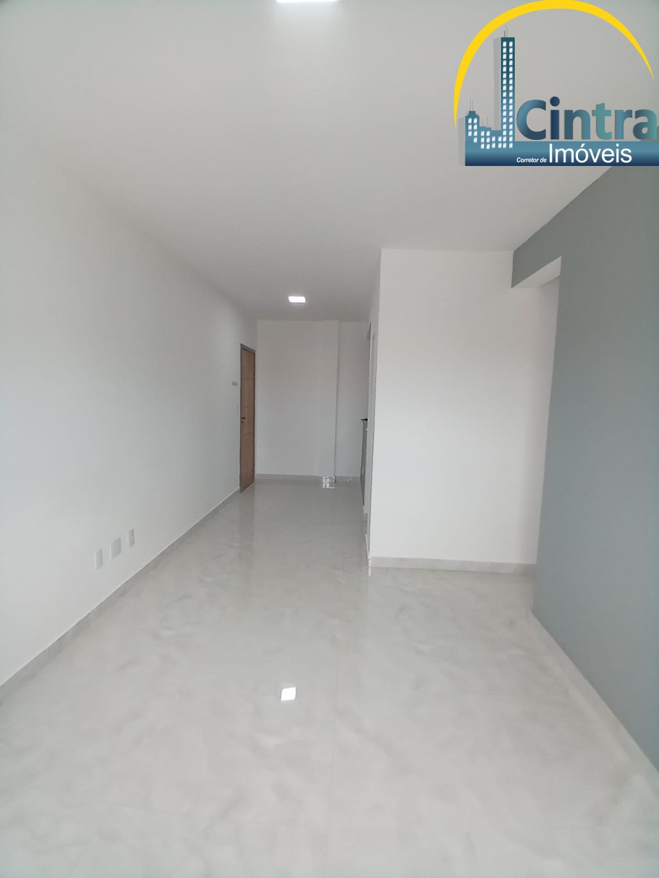 Apartamento para alugar com 2 quartos, 75m² - Foto 4