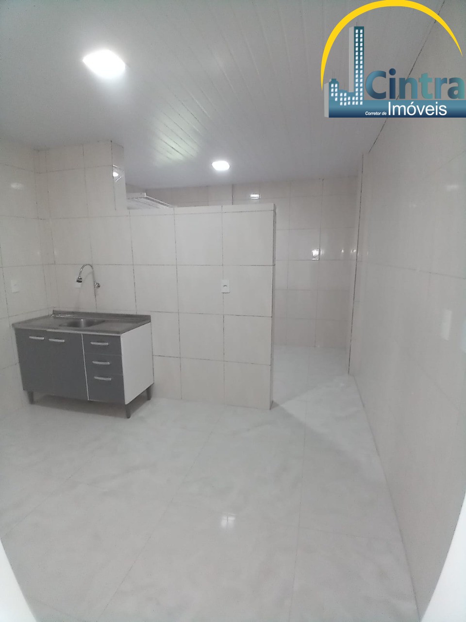 Apartamento para alugar com 2 quartos, 75m² - Foto 14