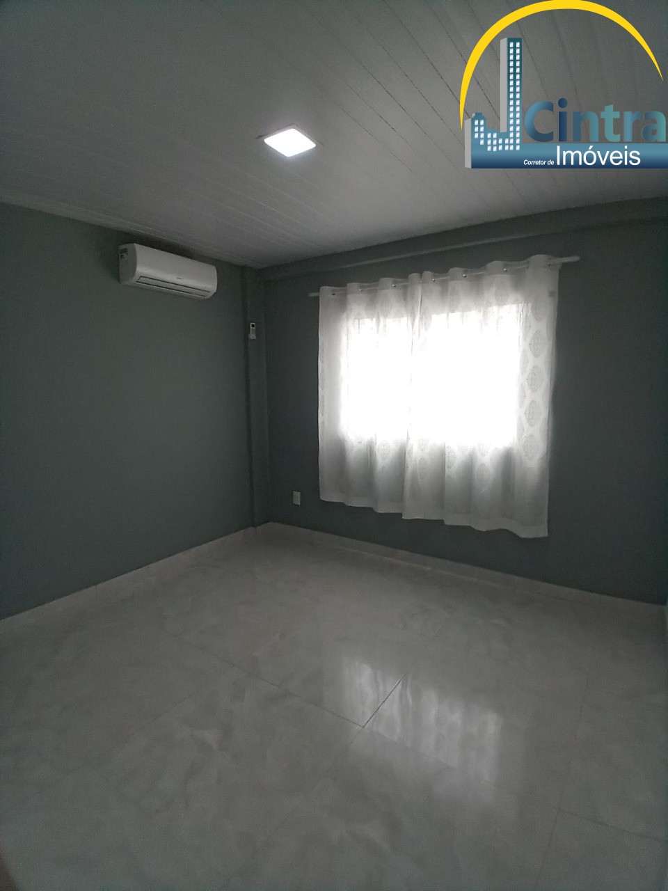 Apartamento para alugar com 2 quartos, 75m² - Foto 5