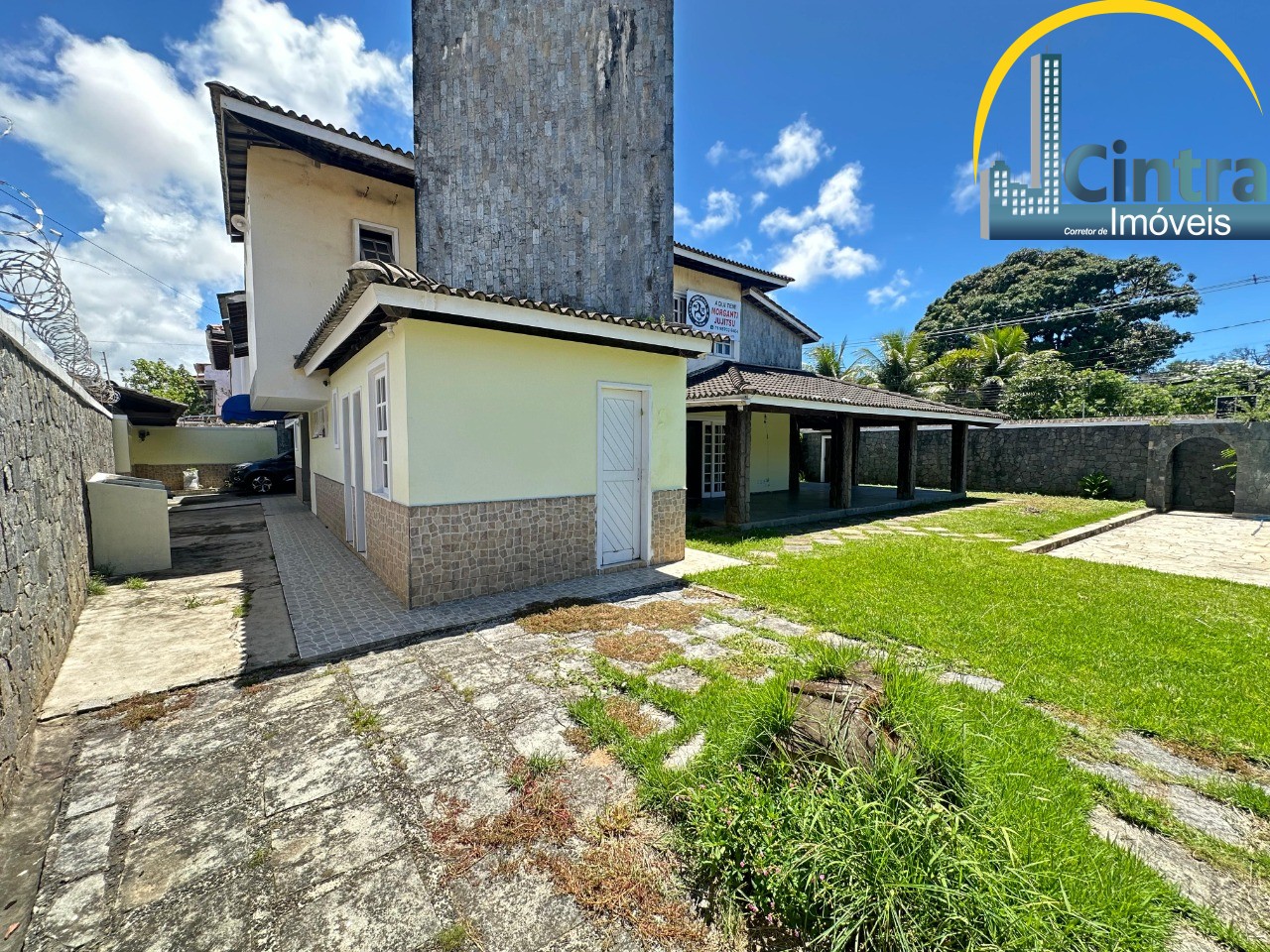 Casa à venda com 6 quartos, 422m² - Foto 6