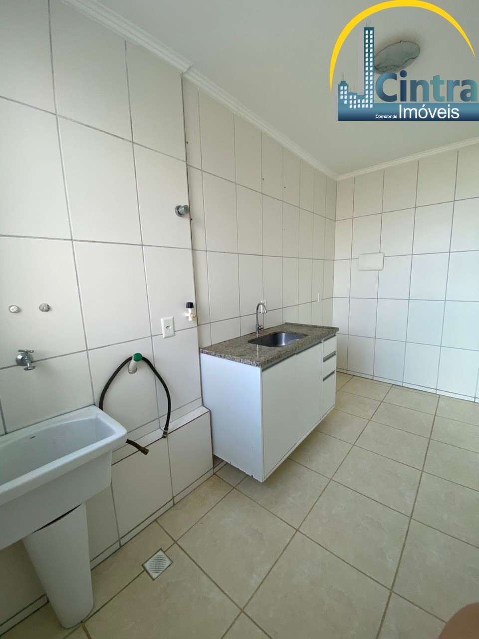 Apartamento à venda com 2 quartos, 50m² - Foto 3