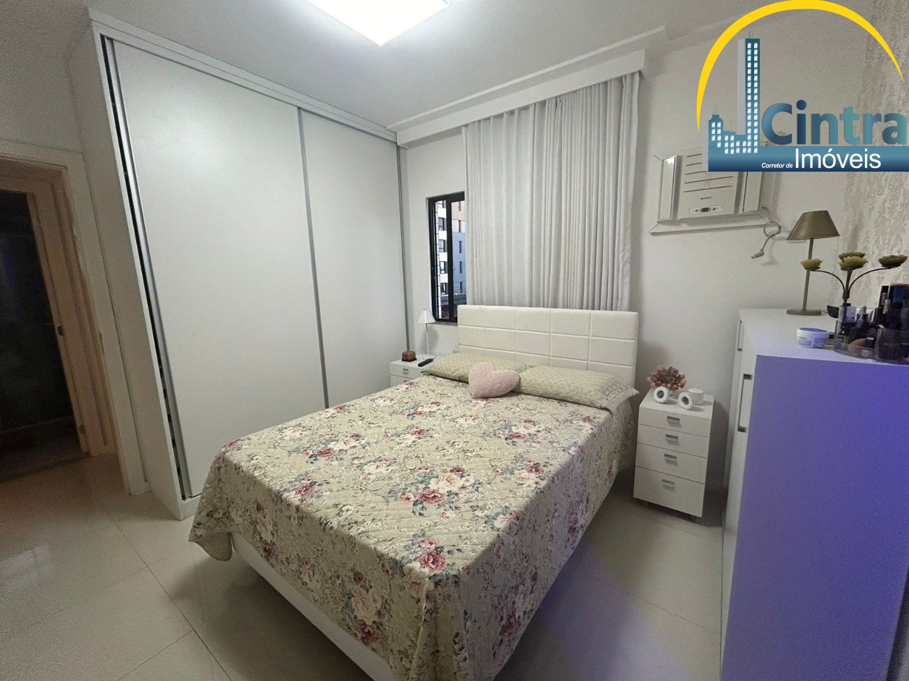 Apartamento à venda com 2 quartos, 60m² - Foto 4