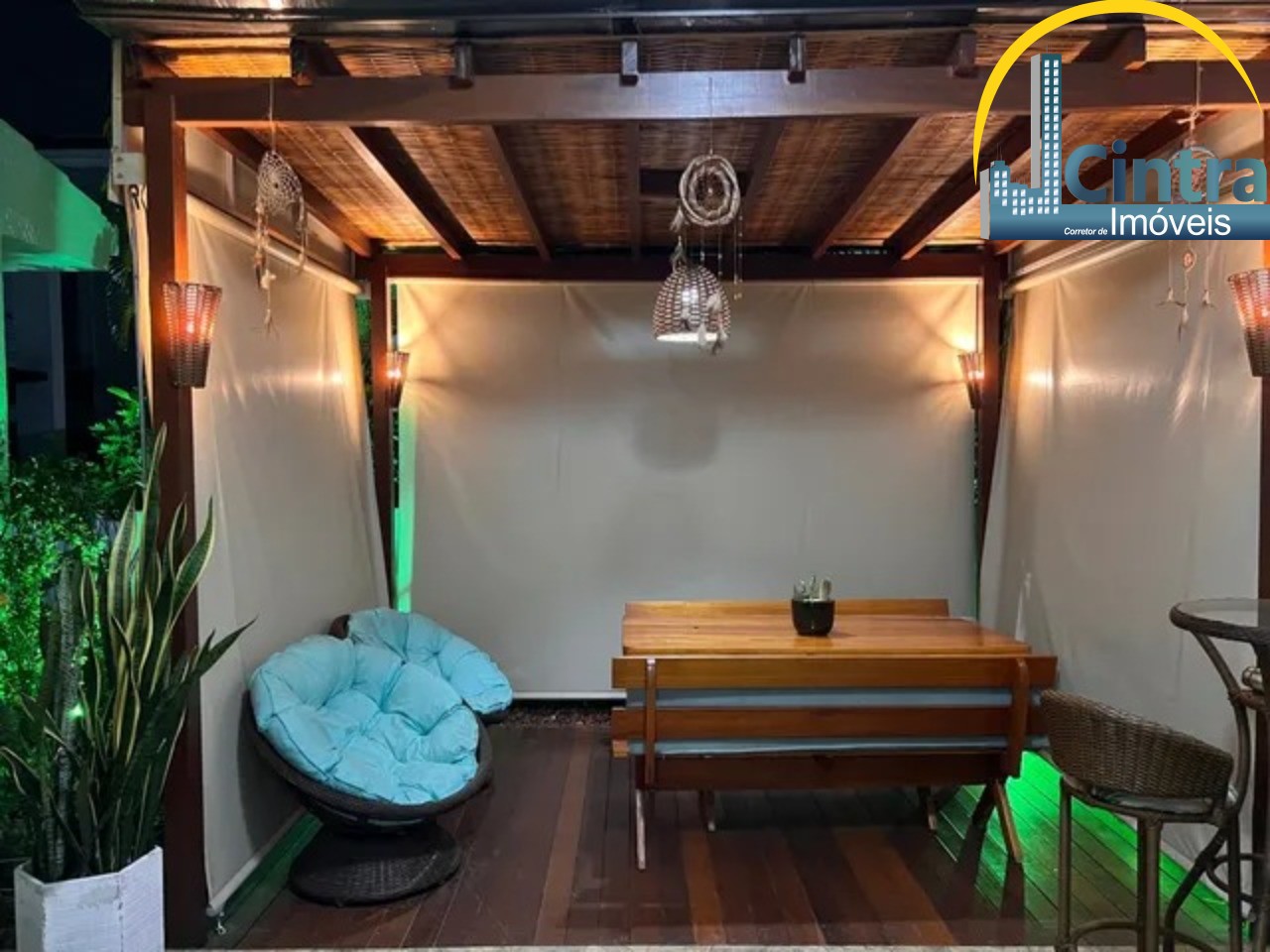 Casa de Condomínio à venda com 4 quartos, 325m² - Foto 13