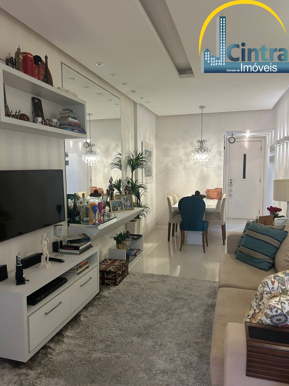 Apartamento à venda com 2 quartos, 60m² - Foto 2