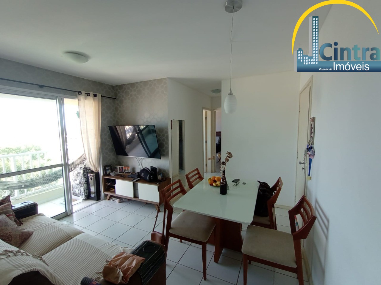 Apartamento à venda com 2 quartos, 64m² - Foto 7