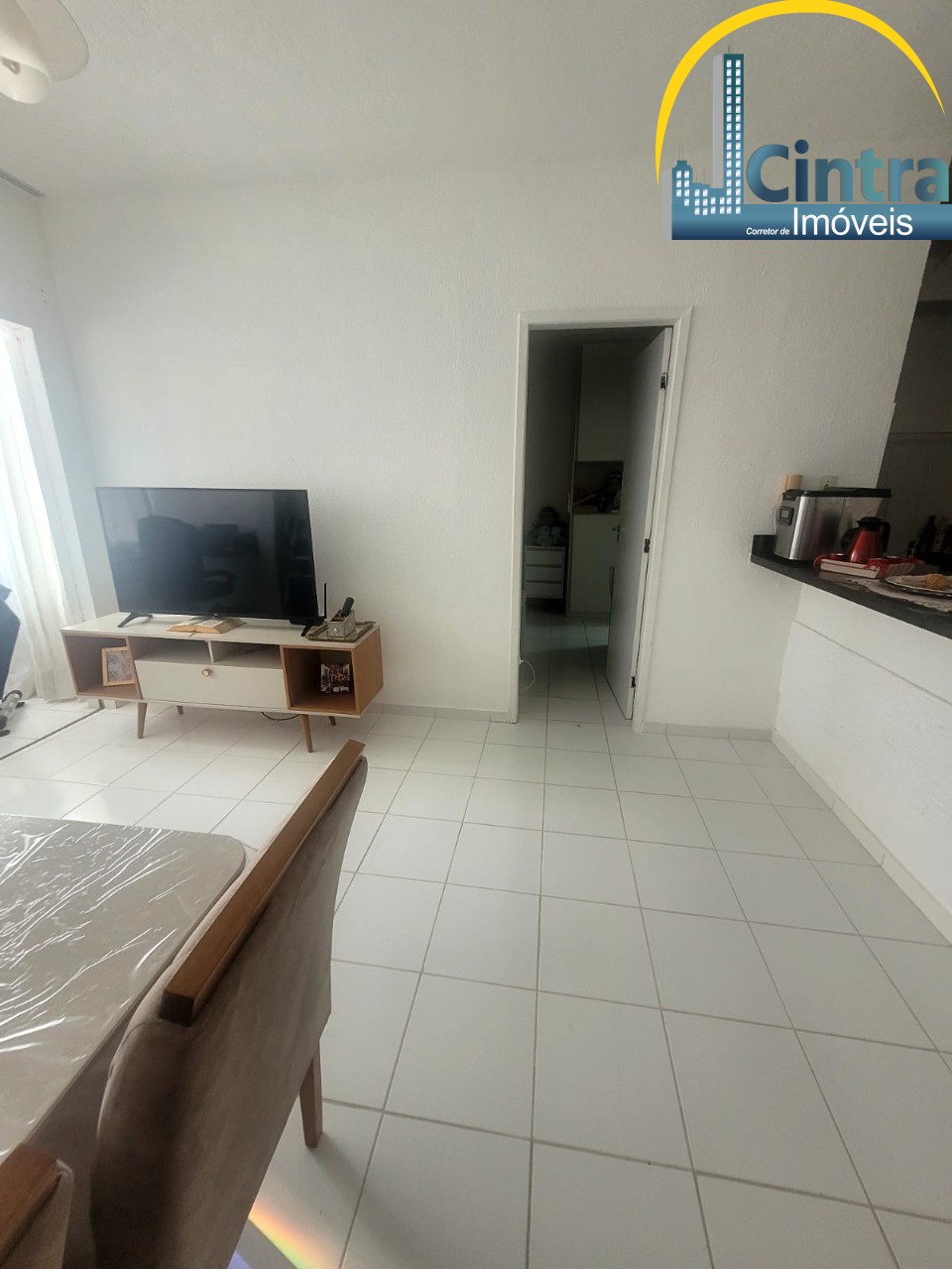 Apartamento à venda com 1 quarto, 46m² - Foto 2