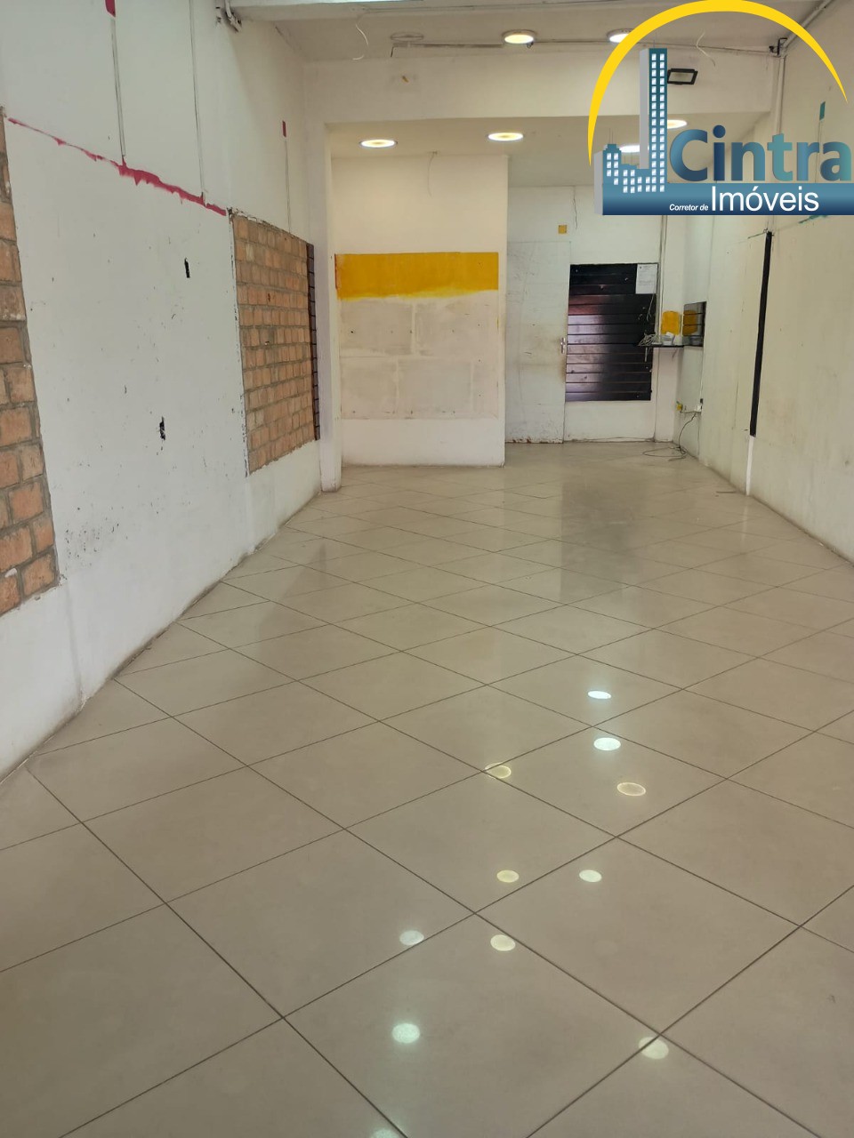 Loja-Salão para alugar, 49m² - Foto 1