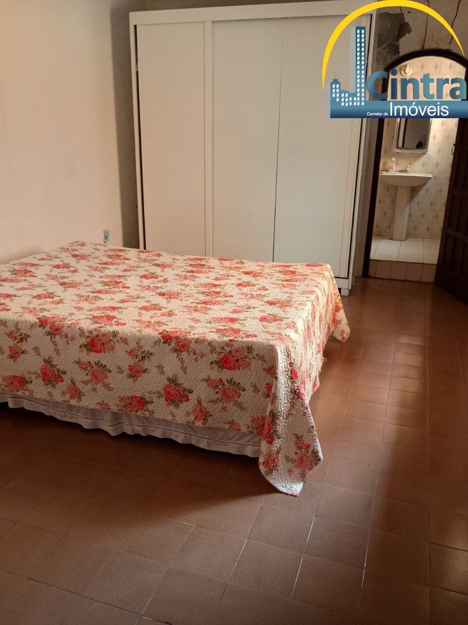 Casa à venda com 5 quartos, 160m² - Foto 10