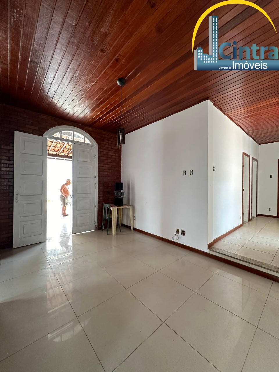 Casa à venda com 3 quartos, 400m² - Foto 10