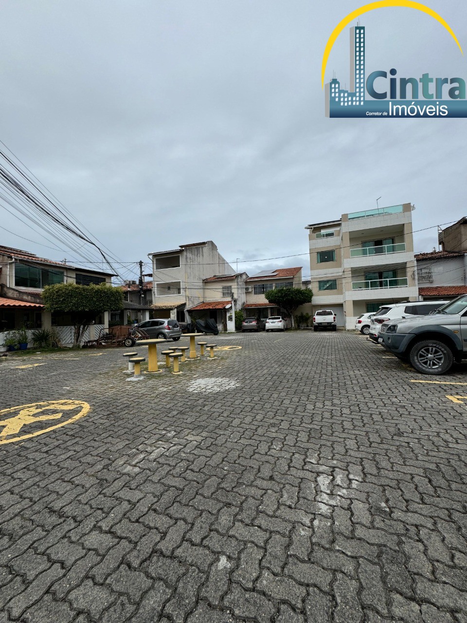 Casa de Condomínio à venda com 3 quartos, 160m² - Foto 2