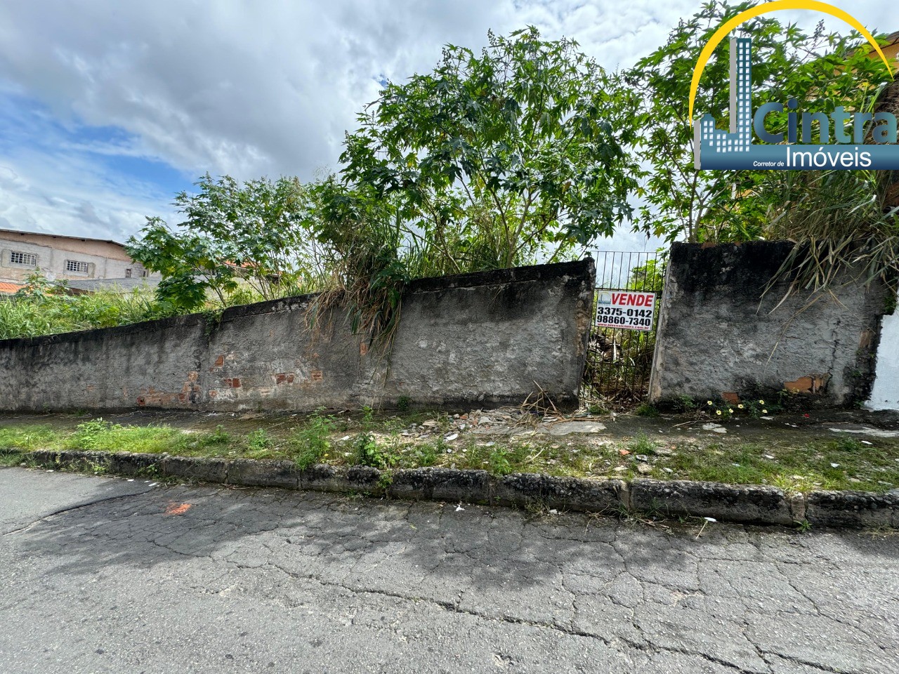 Terreno à venda, 1000m² - Foto 1