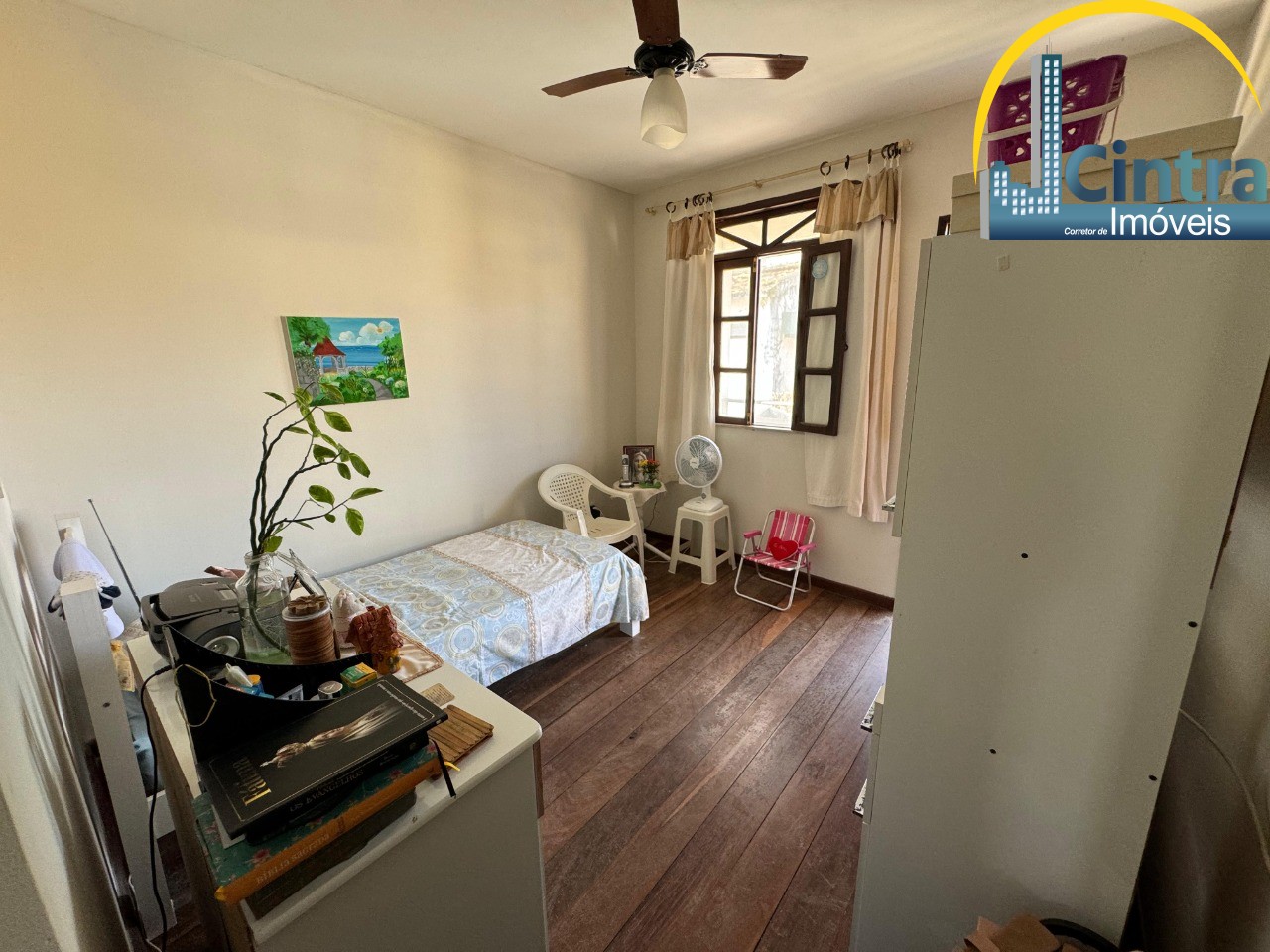 Casa à venda com 4 quartos, 220m² - Foto 10