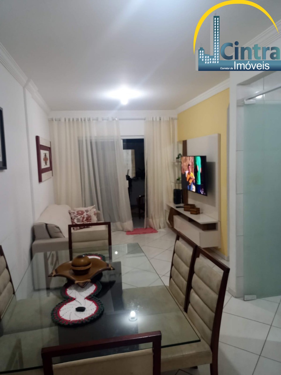 Apartamento à venda com 2 quartos, 82m² - Foto 1