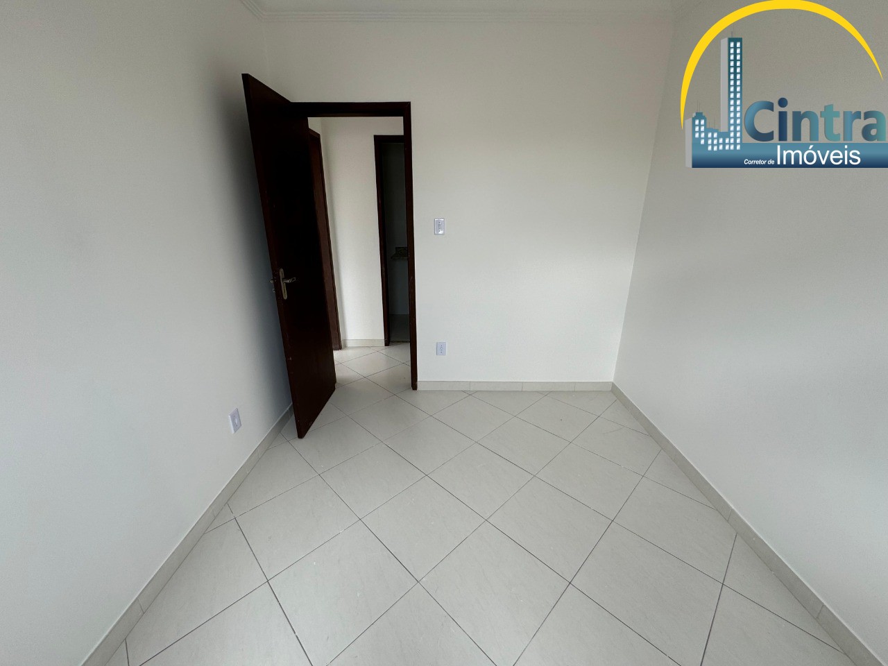 Apartamento à venda com 2 quartos, 60m² - Foto 13