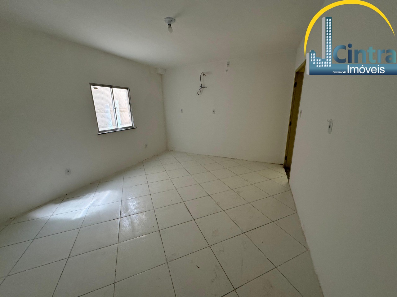 Apartamento à venda com 2 quartos, 85m² - Foto 1