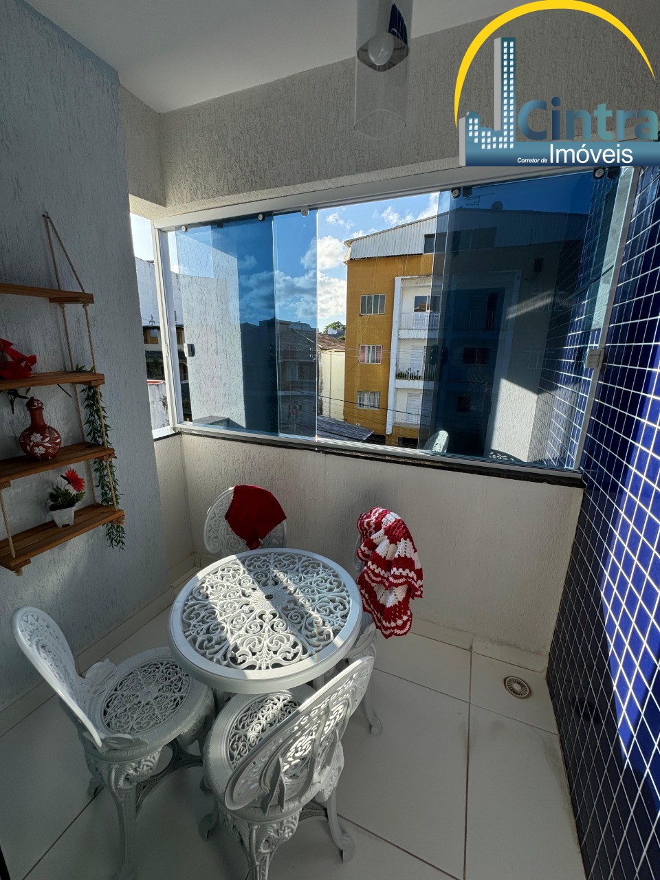 Apartamento à venda com 2 quartos, 70m² - Foto 8