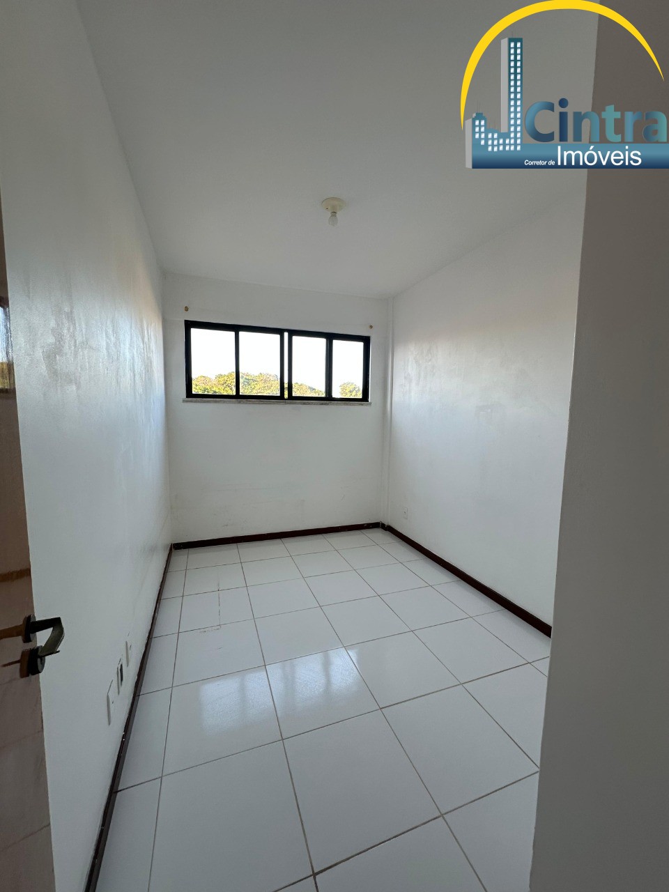 Apartamento para alugar com 2 quartos, 65m² - Foto 4