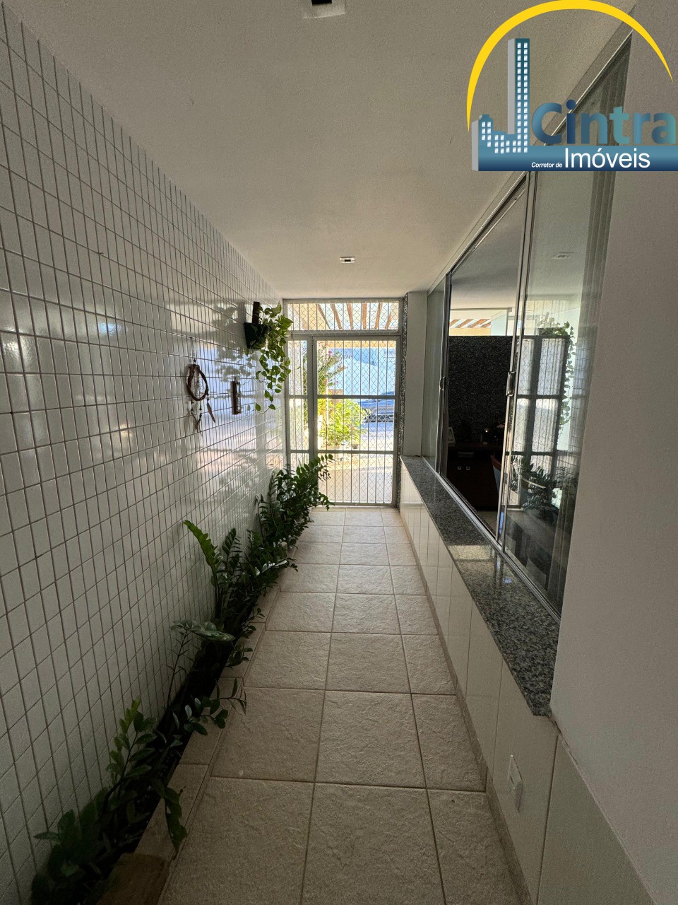 Casa de Condomínio à venda com 4 quartos, 260m² - Foto 25