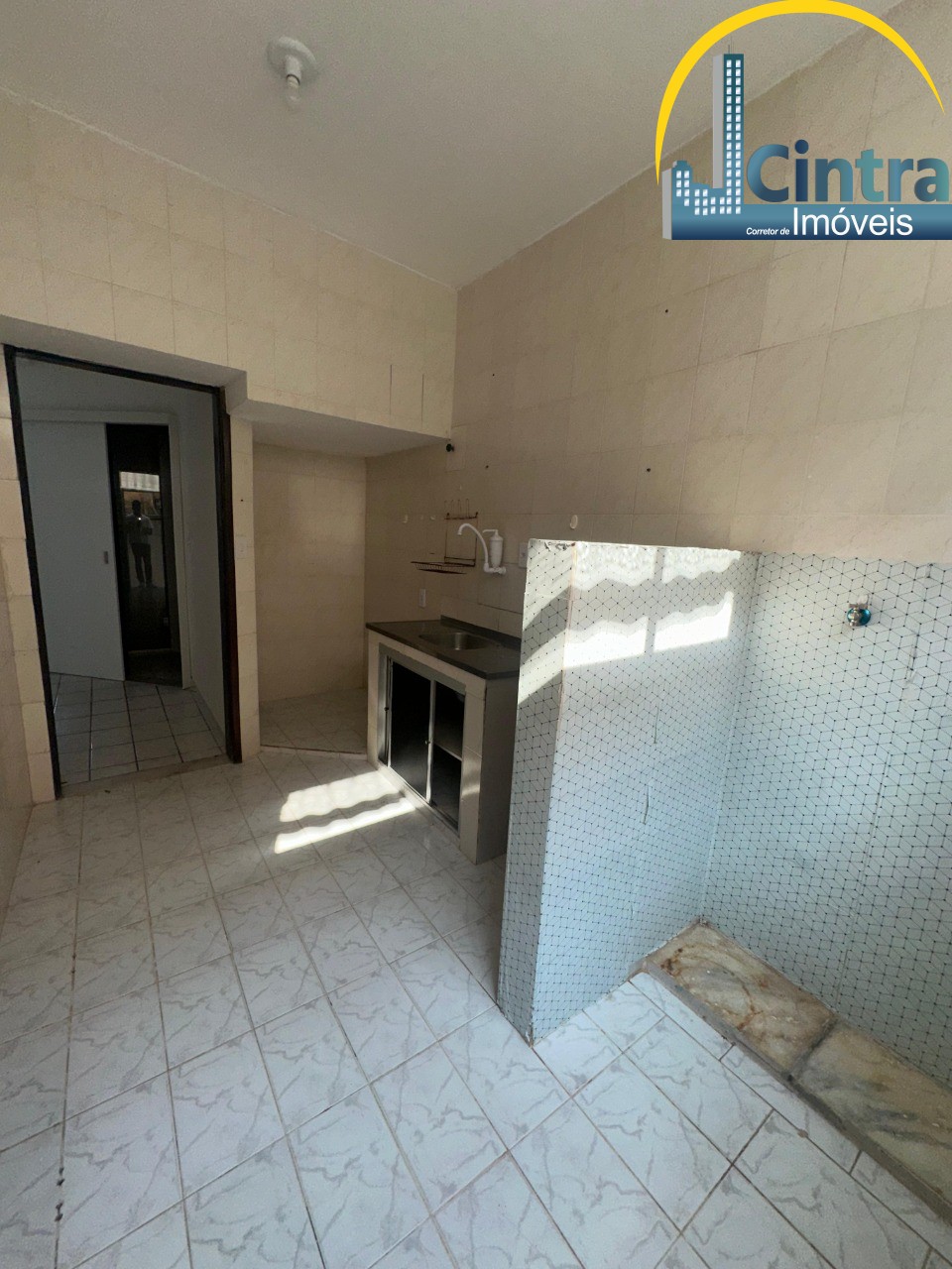 Apartamento para alugar com 1 quarto, 70m² - Foto 8